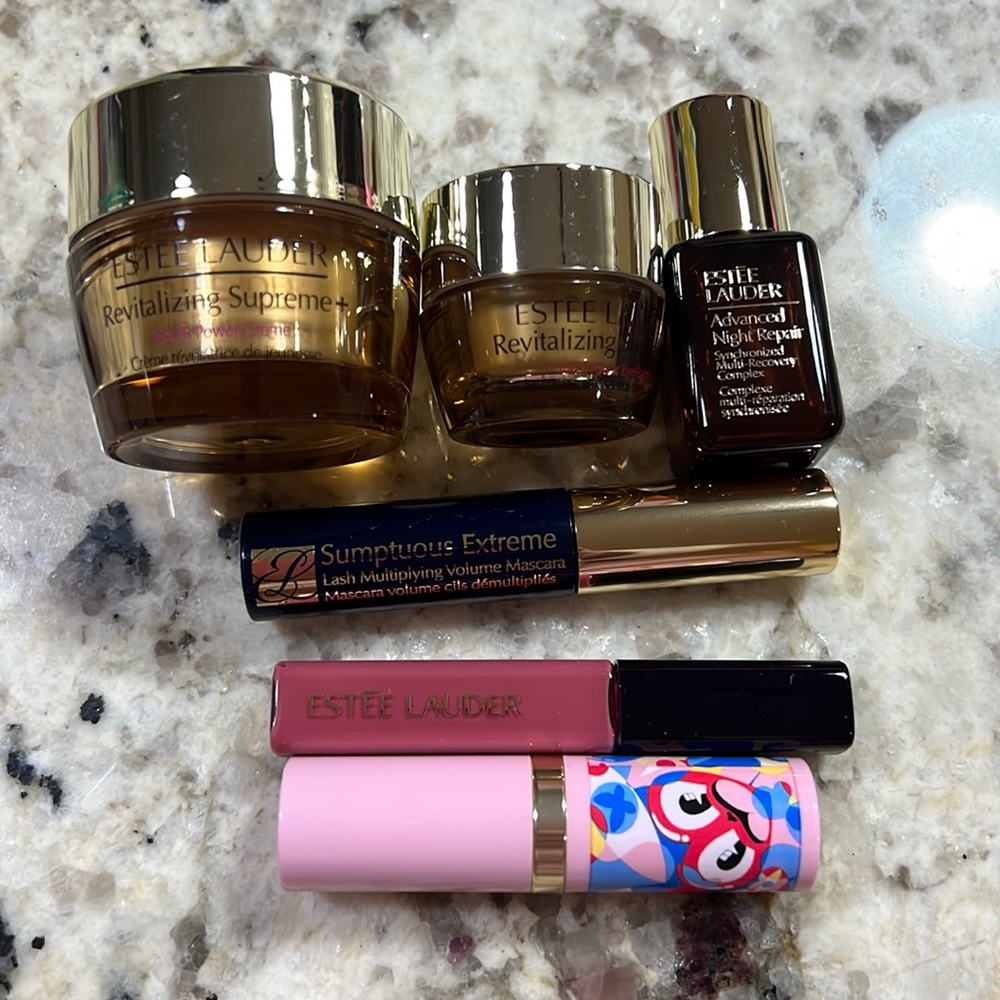 Estée Lauder bundle of skincare and makeup